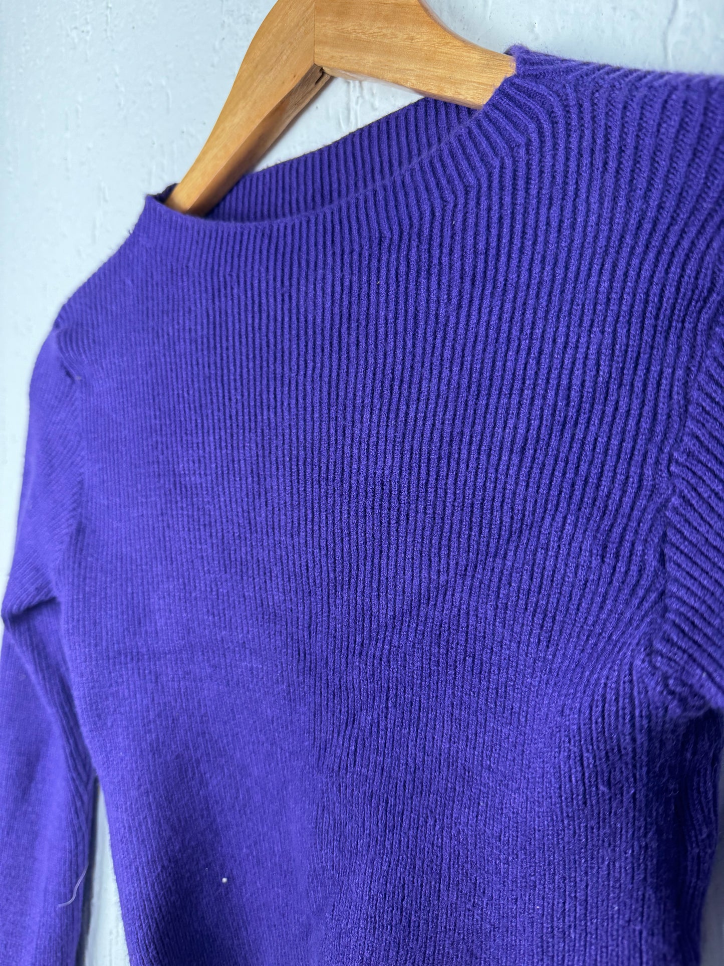 Cropped Tricot Canelado Roxo Barra Pontuda
