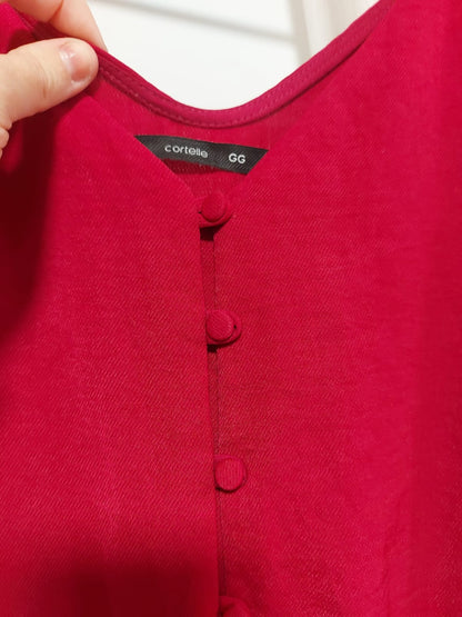Macacão pantalona Cortelle na cor marsala, tamanho GG, com botões no busto e um caimento perfeito!