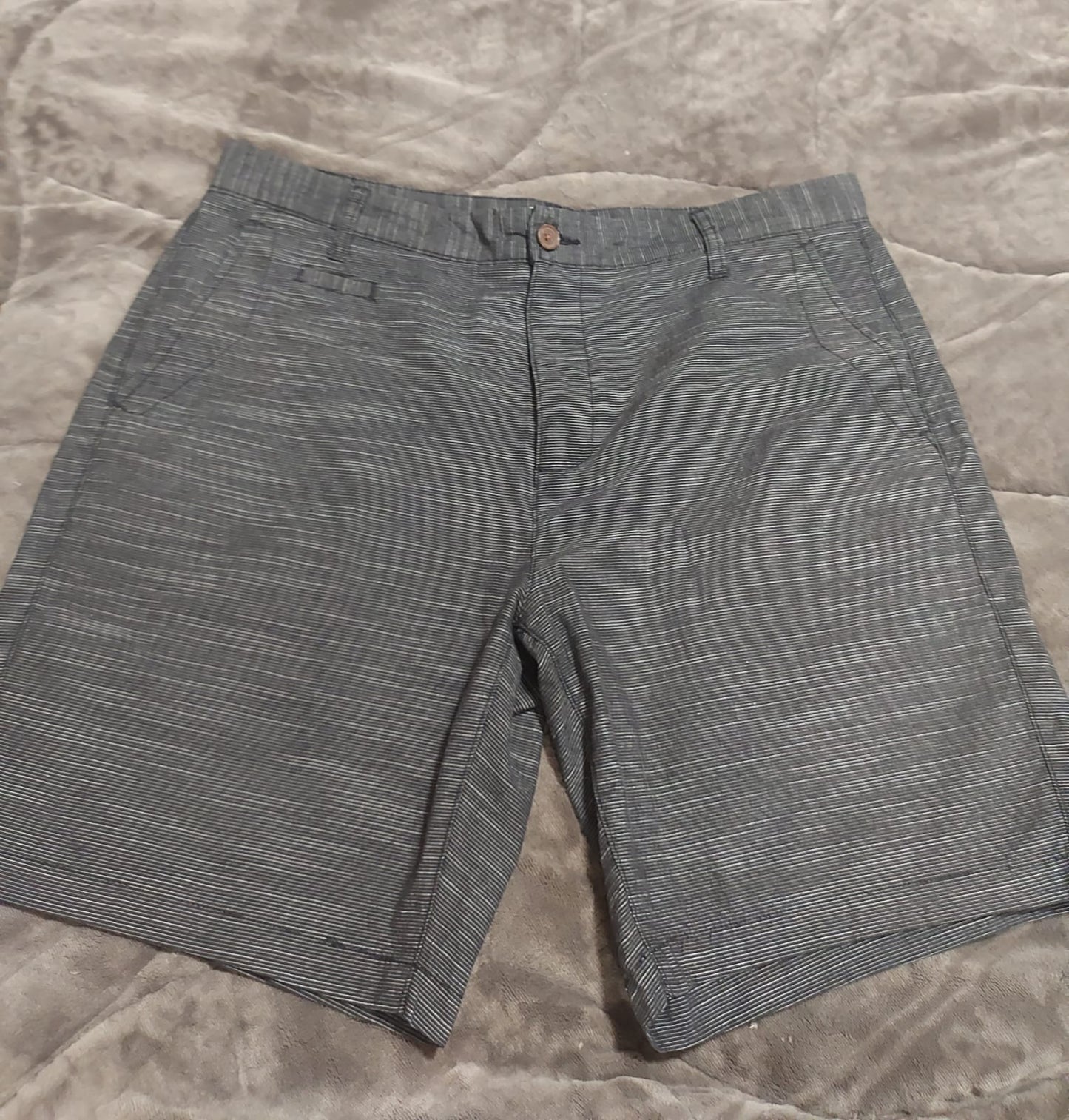 Bermuda masculina risca de giz preta tamanho 46