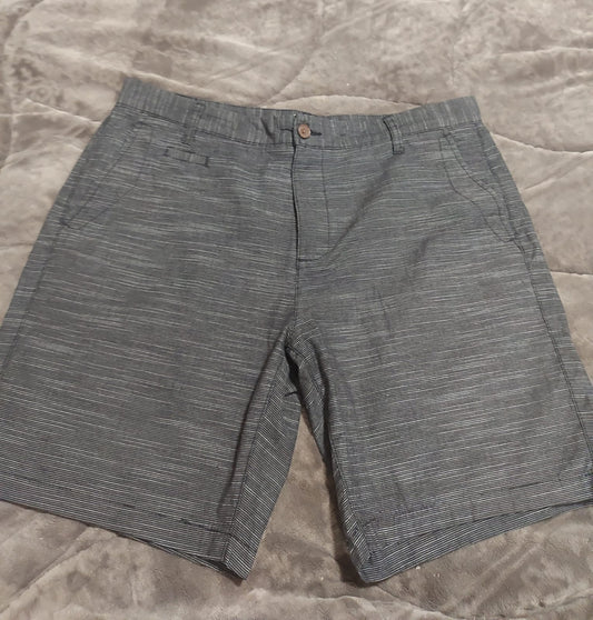 Bermuda masculina risca de giz preta tamanho 46