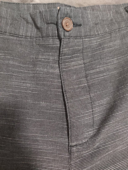 Bermuda masculina risca de giz preta tamanho 46