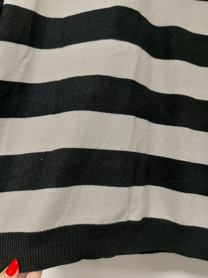 Suéter feminino listrado lindo, nas cores black e cinza, atemporal, super em alta! Tamanho G