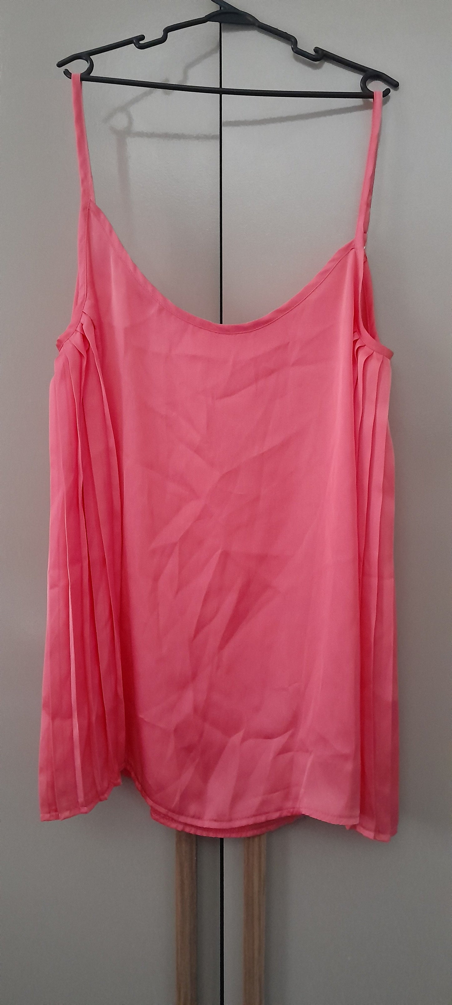 Kit 2 Blusas de Alcinha com Lateral Plissada (Verde e Rosa) P