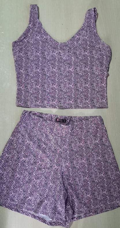 Conjunto Cropped e Short Fitness com Estampa Animal - Rosa M