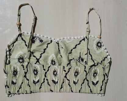Cropped Feminino BLUESTEEL com Estampa Floral e Detalhes em Pompons M