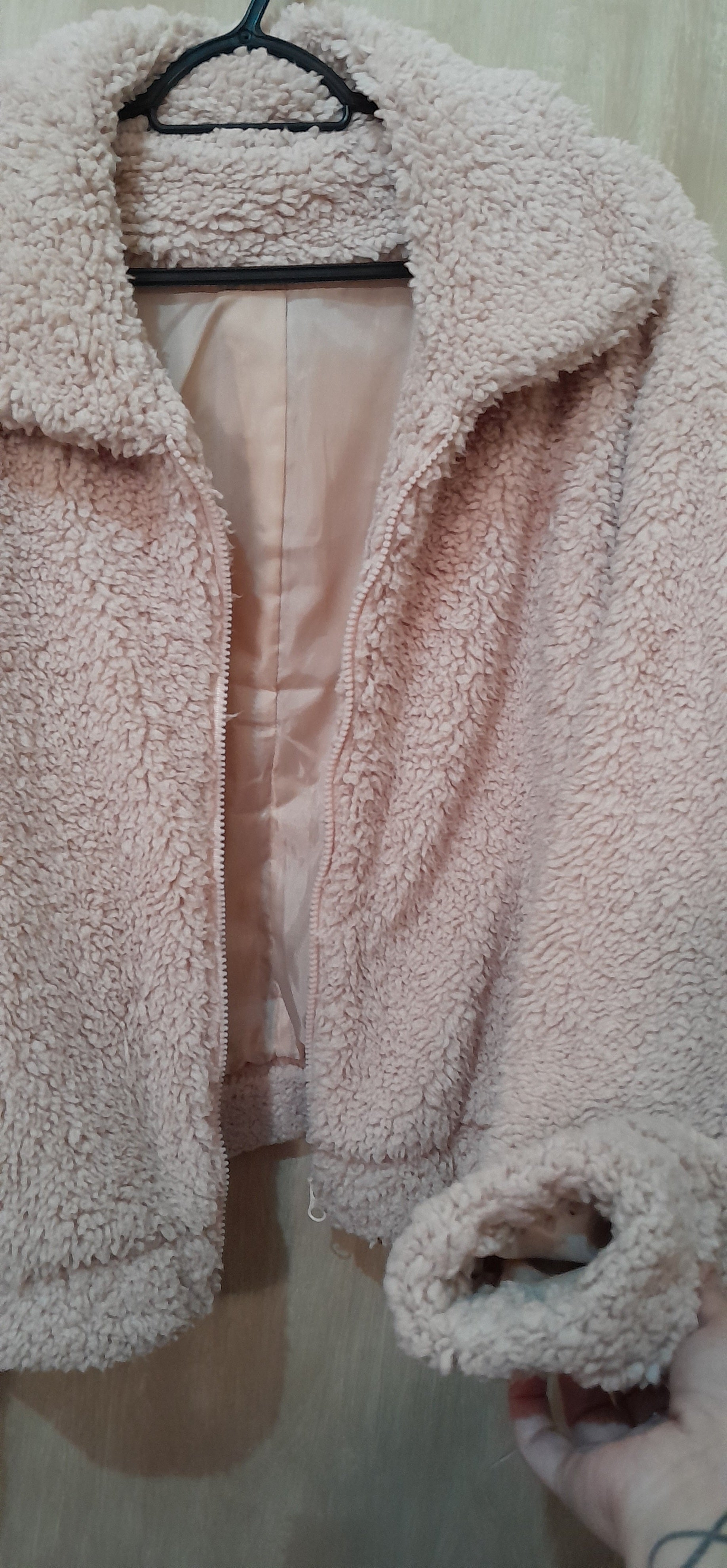 Jaqueta Teddy Cropped Rosa Clara - Tam. M (Seminova SHEIN)