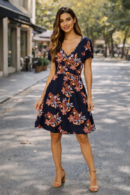 🌸 Vestido Evase Hering Floral Azul Marinho – Tam M