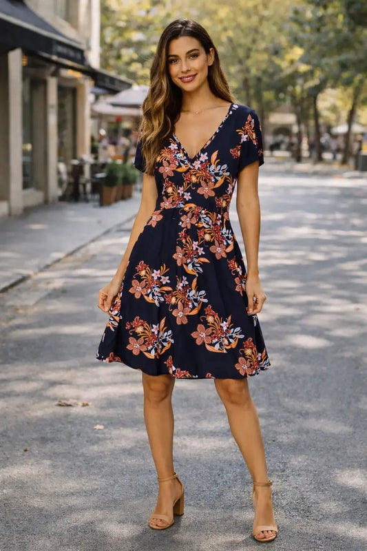 🌸 Vestido Evase Hering Floral Azul Marinho – Tam M