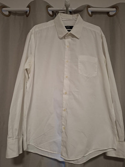 Camisa masculina da Makenji, modelo confort, 100% algodão,tamanho 41( G ), em excelente estado!!!
