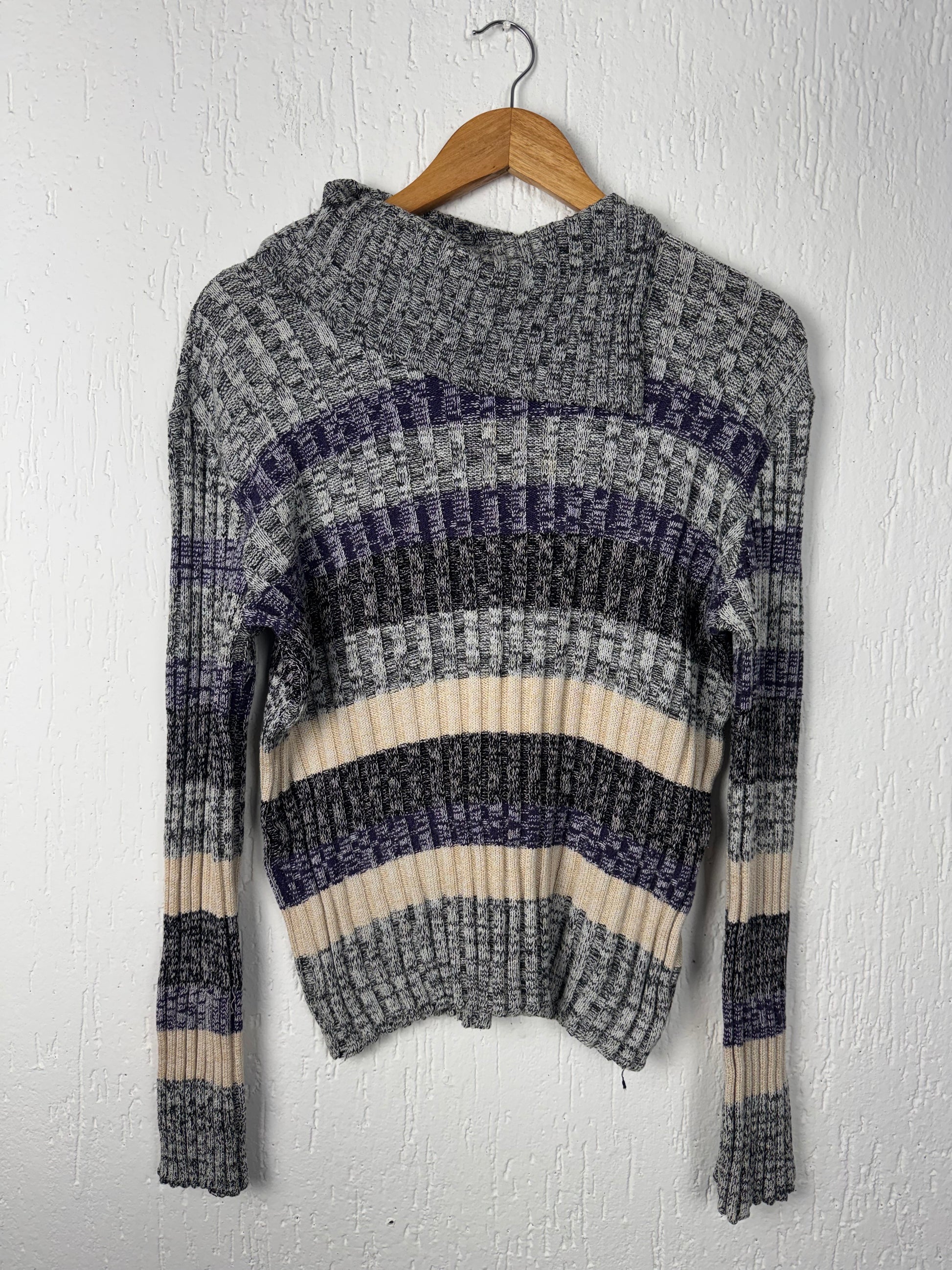 Suéter Tricot Vintage Gola Alta Listrado • Cinza, Roxo e Off-White