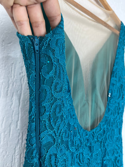 Vestido de Festa Longo Renda e Paetês Azul