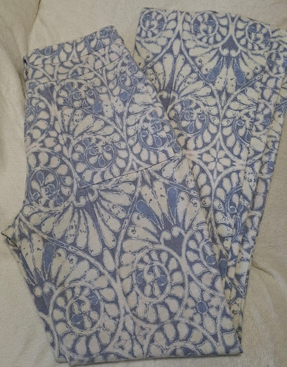 Calça de sarja TVZ estampada Azulejo Blue femimina tamanho 44