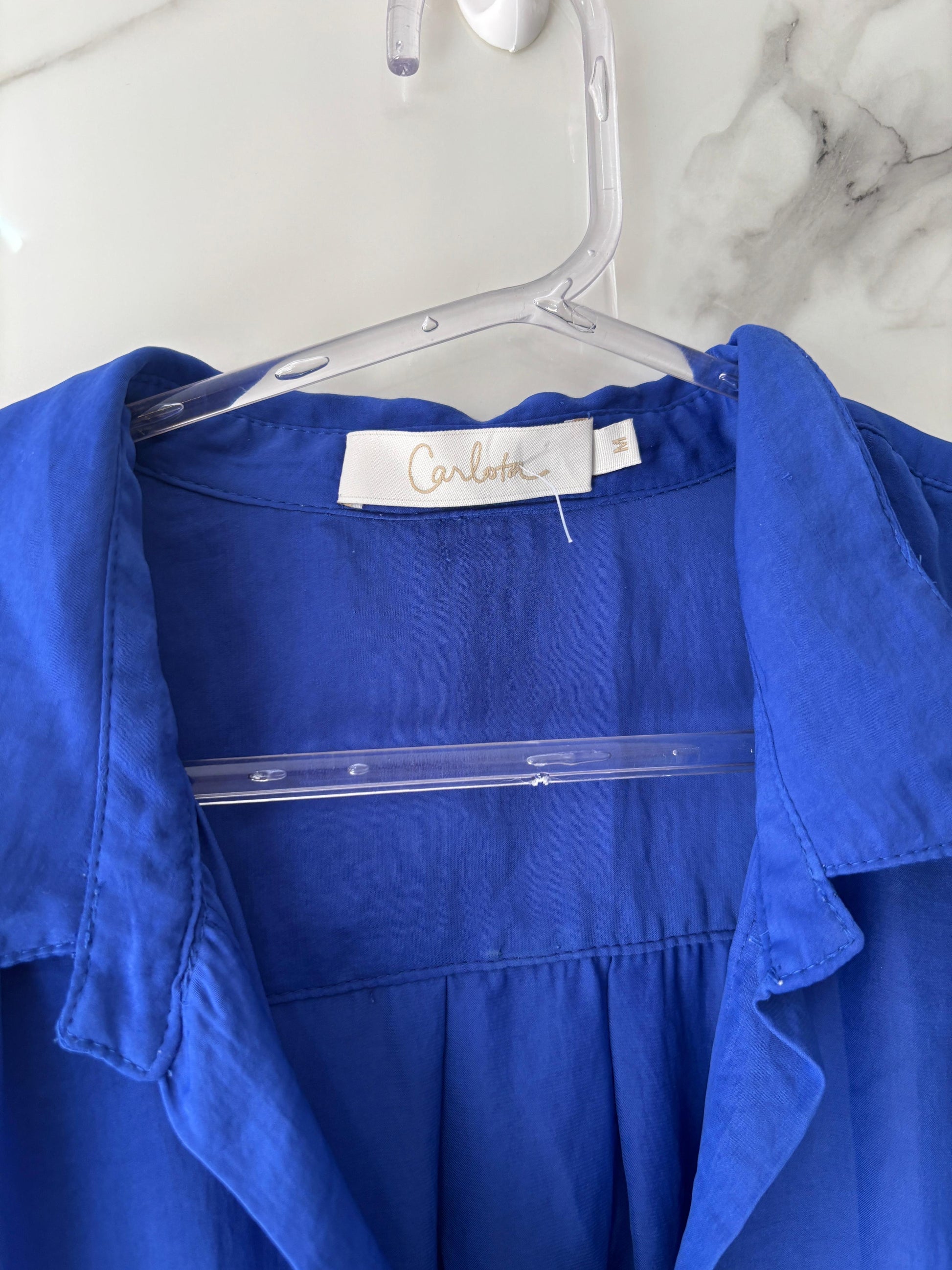 Camisa Alongada Azul Royal Carlota Costa – Abertura nas Laterais