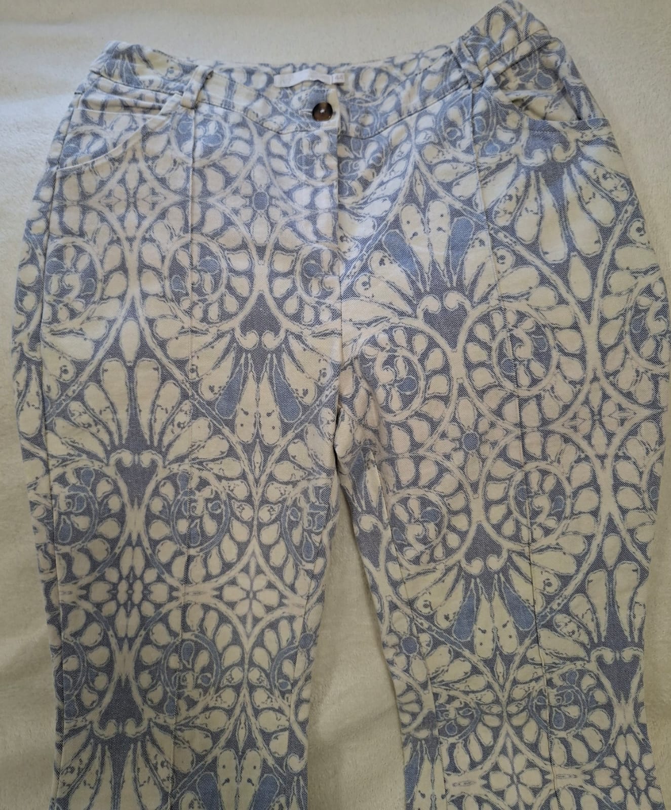 Calça de sarja TVZ estampada Azulejo Blue femimina tamanho 44