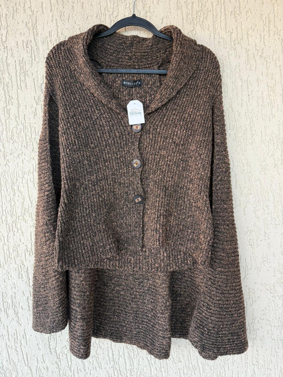Blusa de Tricô com poncho