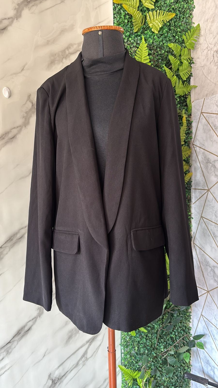 Blazer preto forrado shein