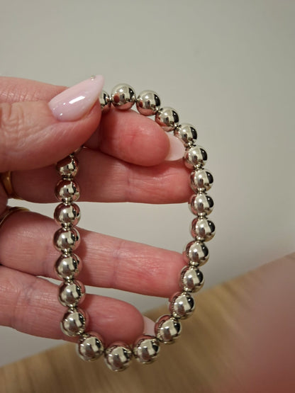 Conjunto colar prata com esferas fechadas e vazadas+ pulseira com mini esferas