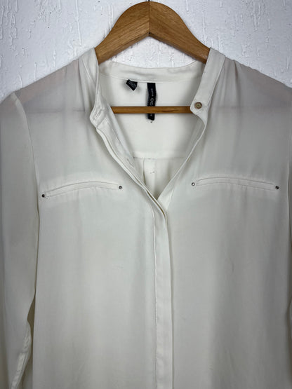 Camisa Mangô Off-White com Botões prateado