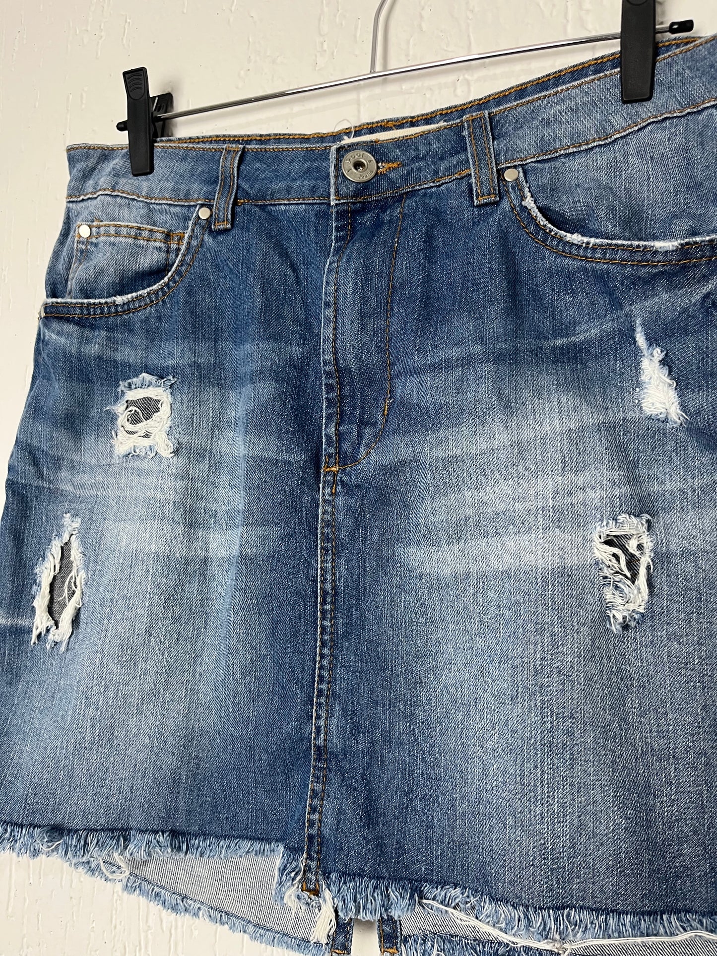 Saia Jeans Pool Destroyed Lavagem Média