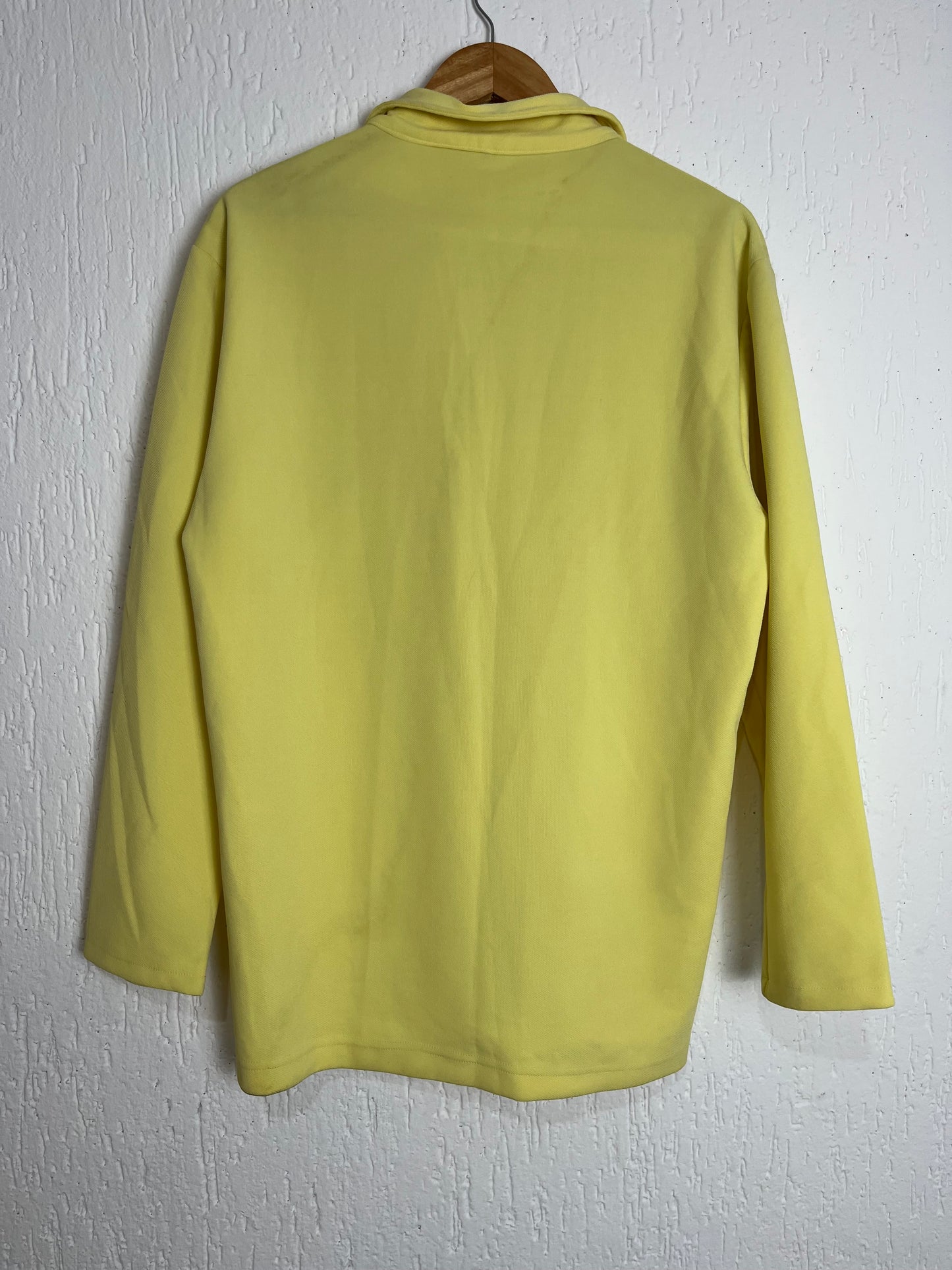 Blusa Manga Longa com Zíper e Bordado Tropical
