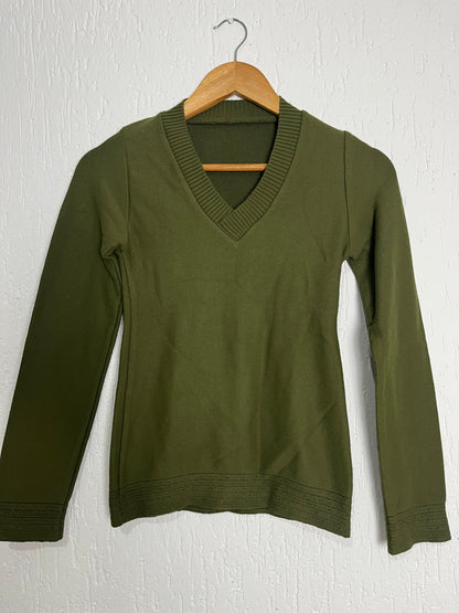 Suéter feminino verde militar