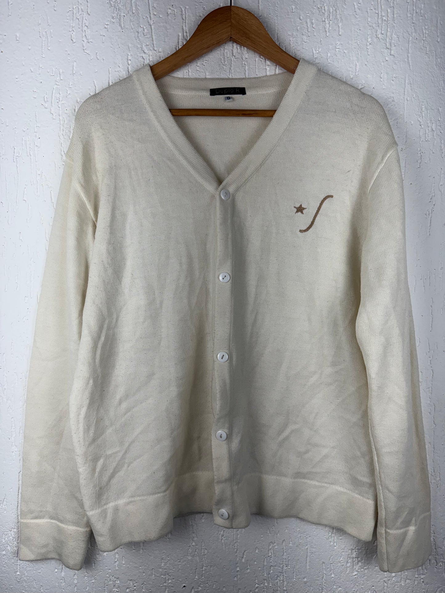 Cardigan Tricô Off-White Gola V Botões