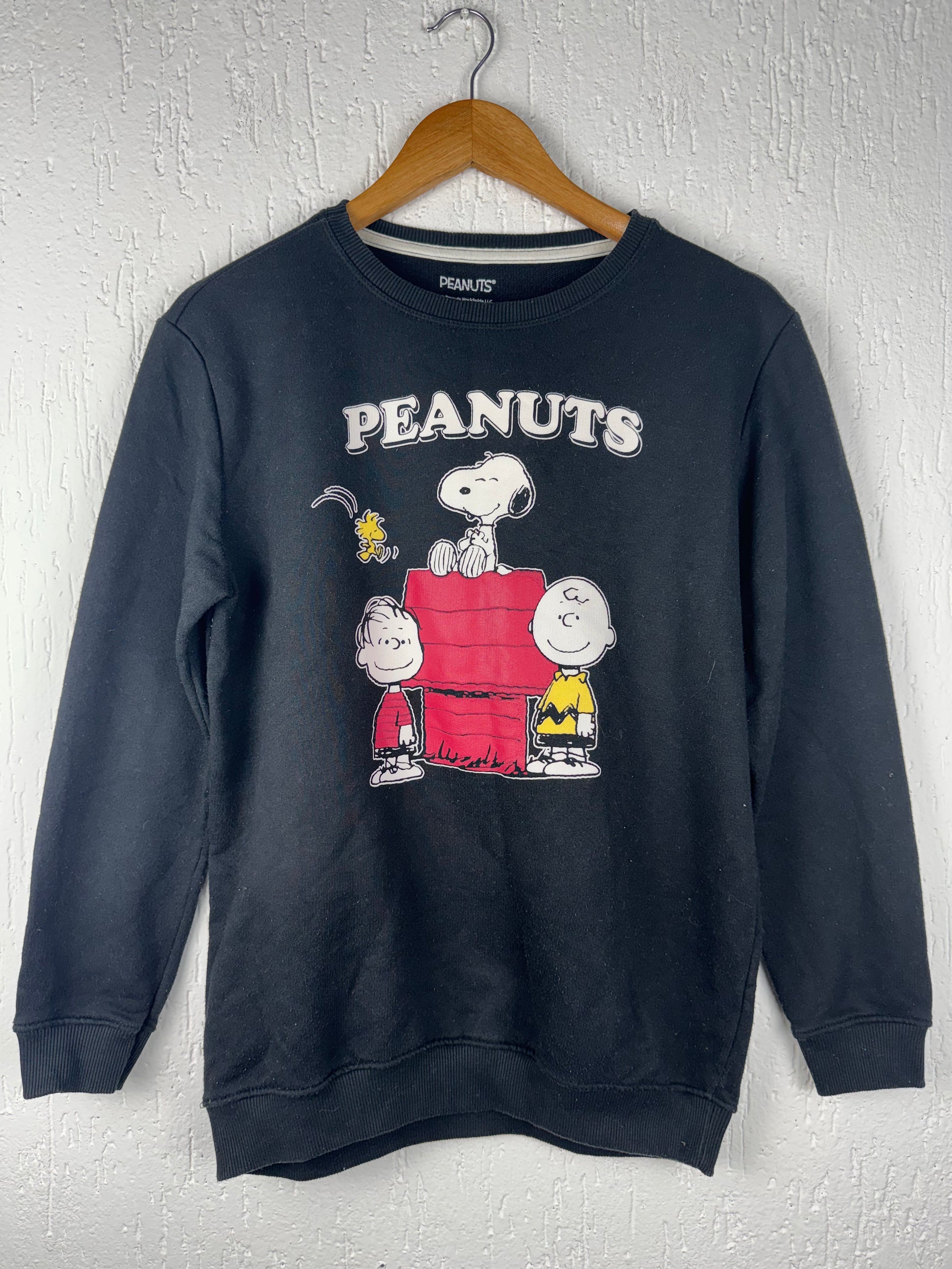 Moletom Peanuts Snoopy Preto Estampa Turma