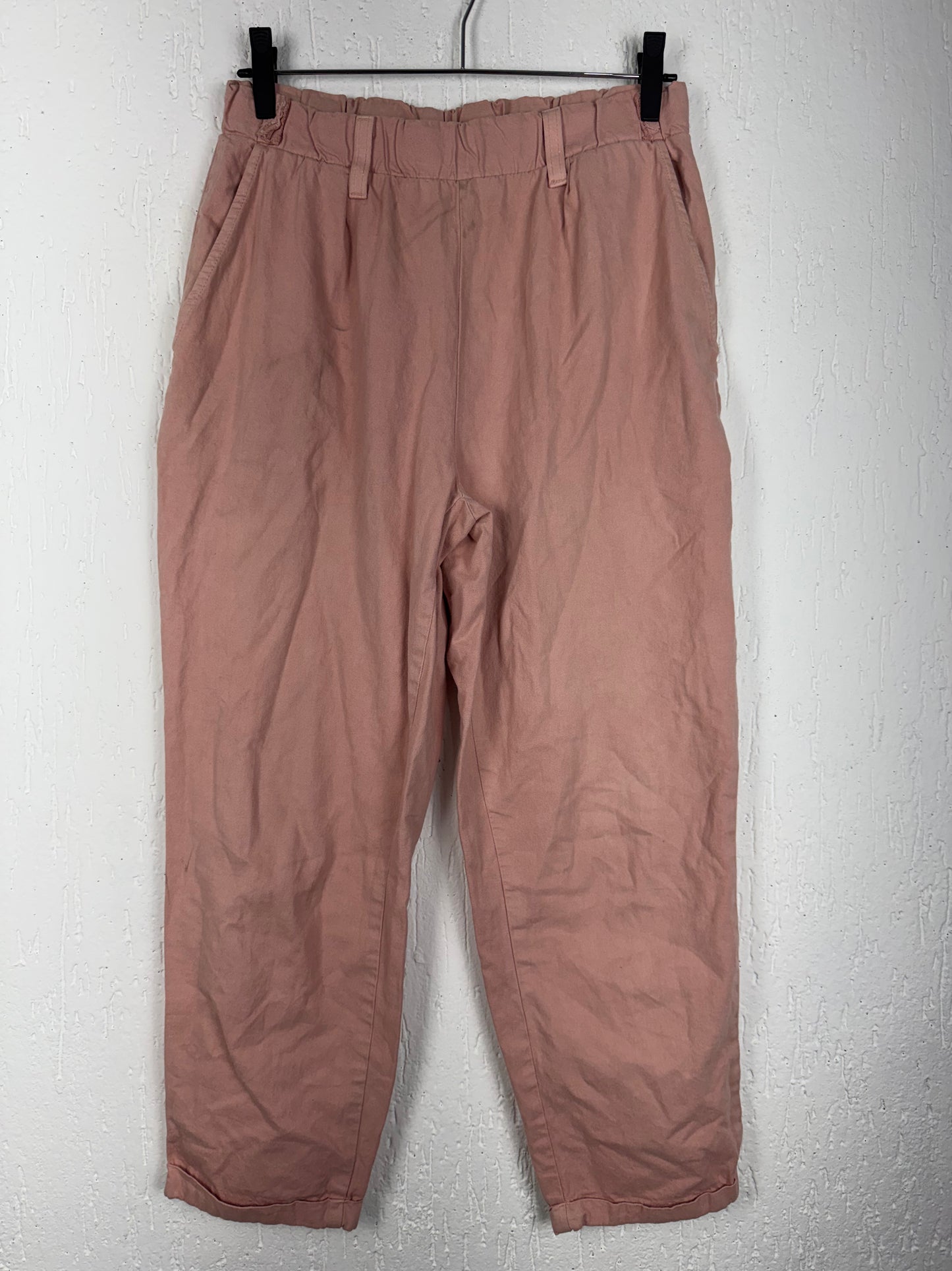 Calça Rosê Cintura Elástica Alta Modelagem Reta
