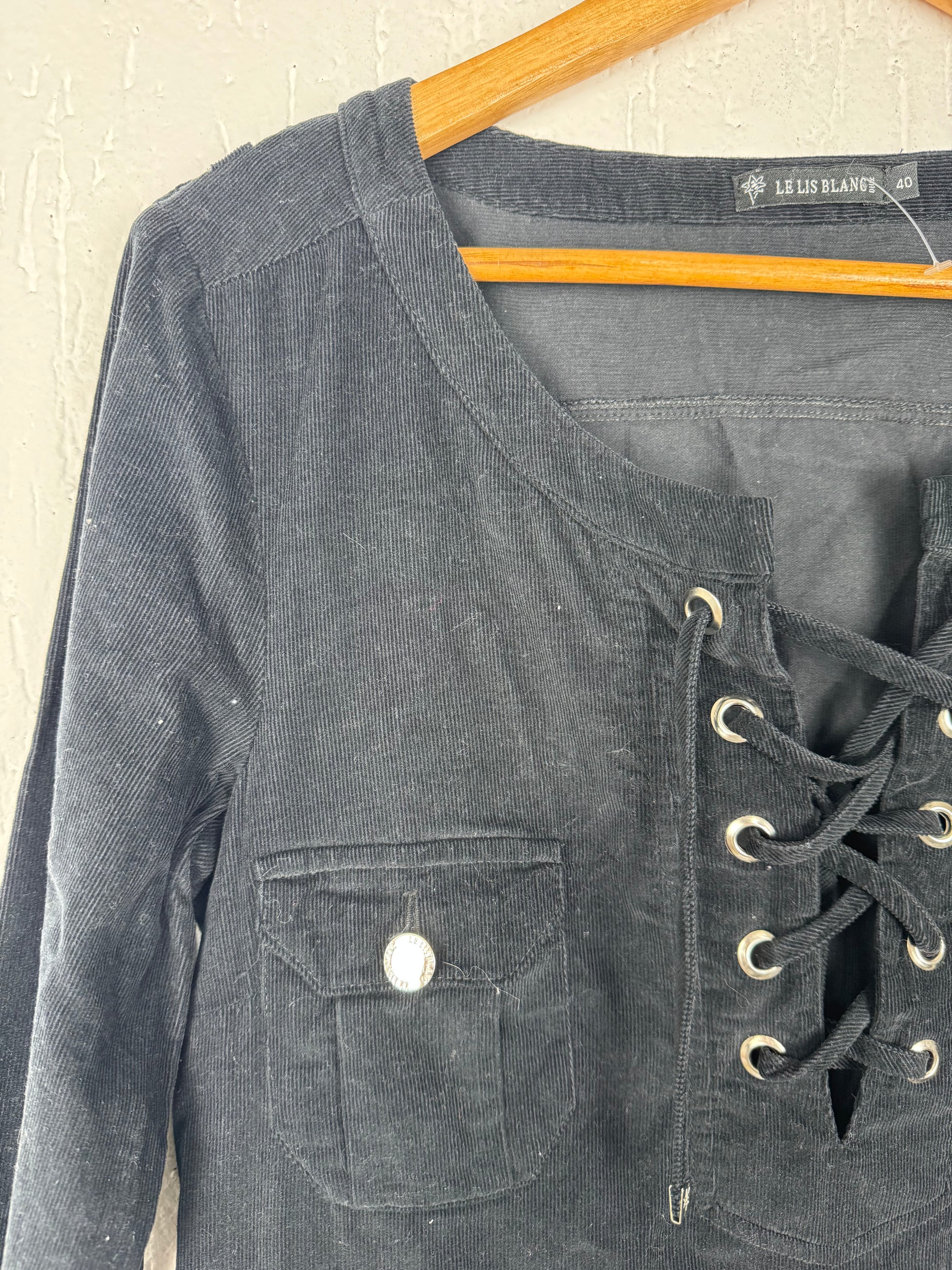 Vestido Le Lis Blanc Veludo Cotelê Preto Lace-Up