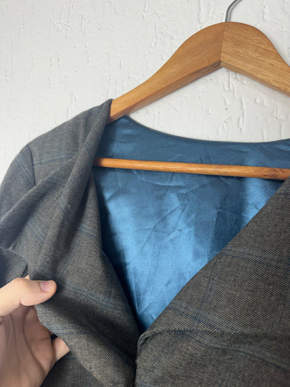 Blazer Feminino Alfaiataria Xadrez com Manga 3/4 e Forro Acetinado