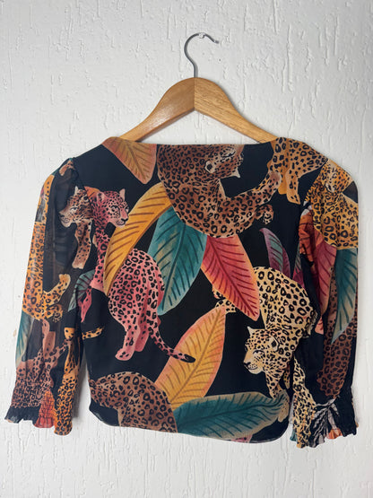 Blusa Cropped Estampa Onça e Folhagem Tropical - Tam P