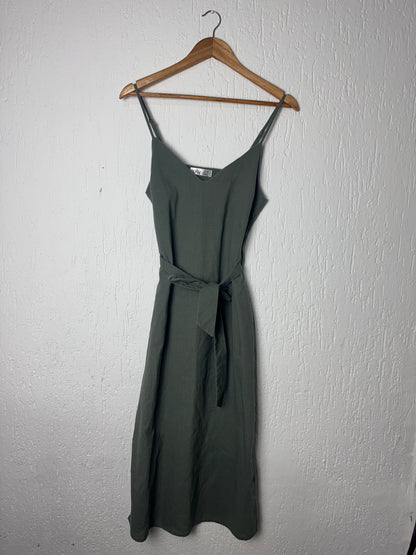 Vestido Feminino Ally Verde Musgo Minimalista