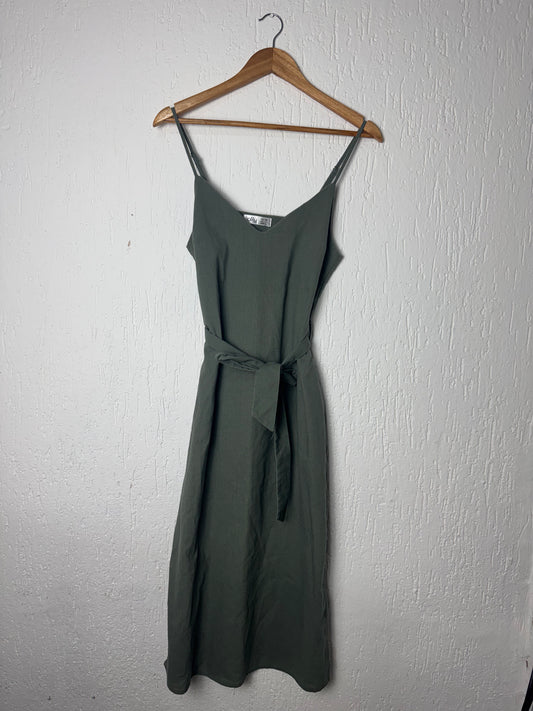 Vestido Feminino Ally Verde Musgo Minimalista