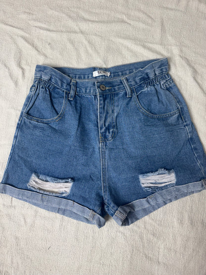 Short Jeans Mom Destroyd com Elastano