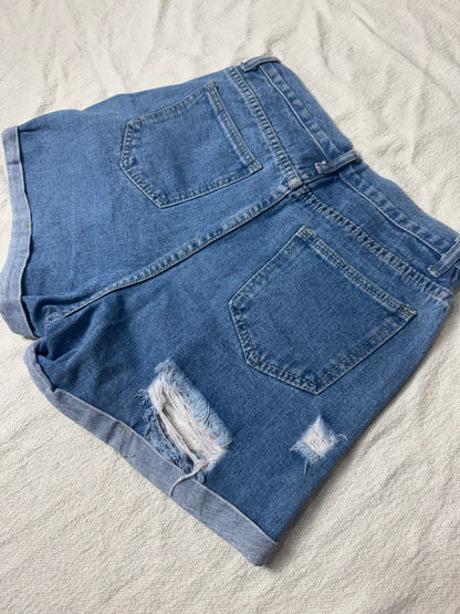 Short Jeans Mom Destroyd com Elastano