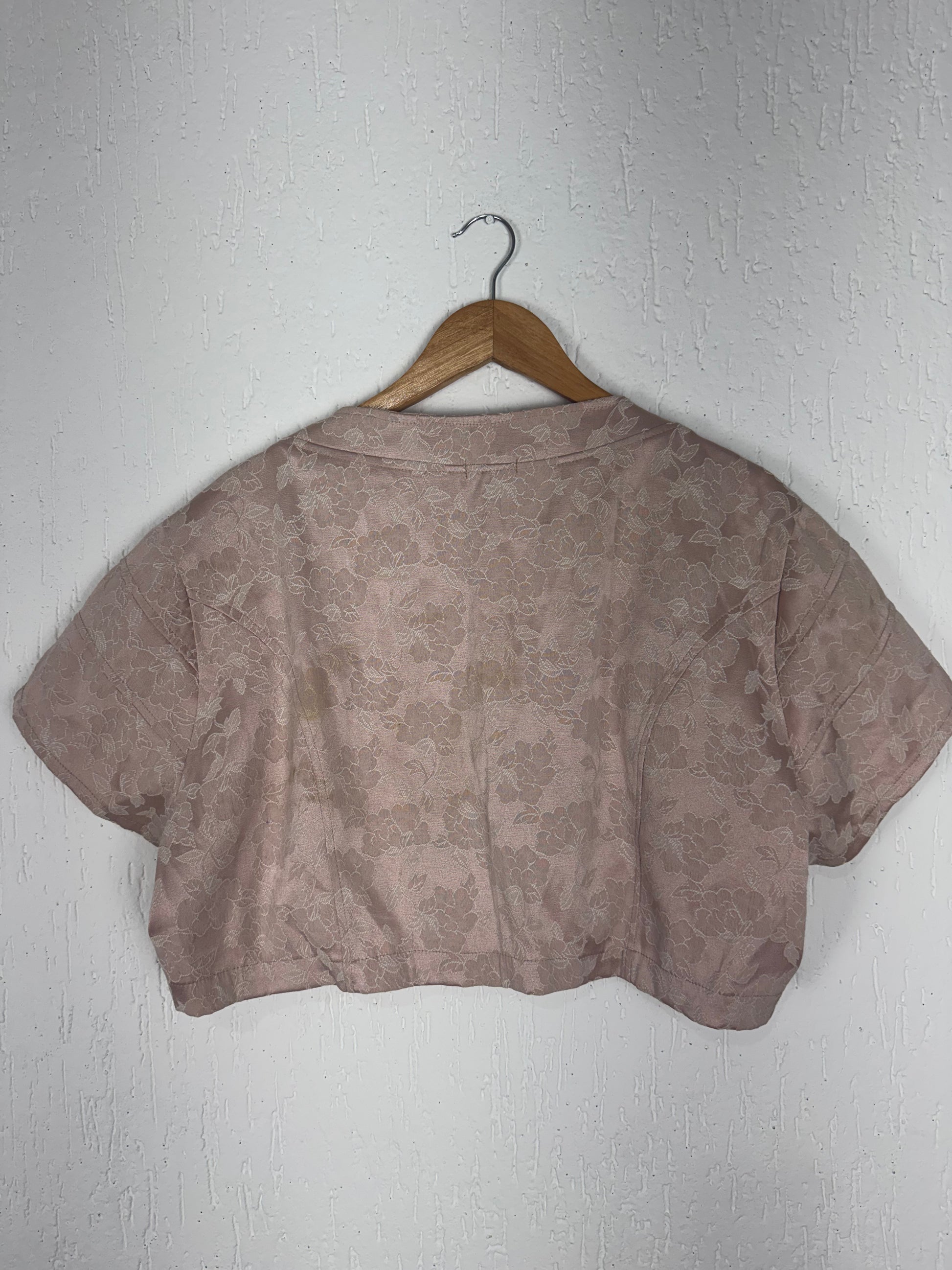Bolero Cropped Jacquard Floral Rosê com Zíper