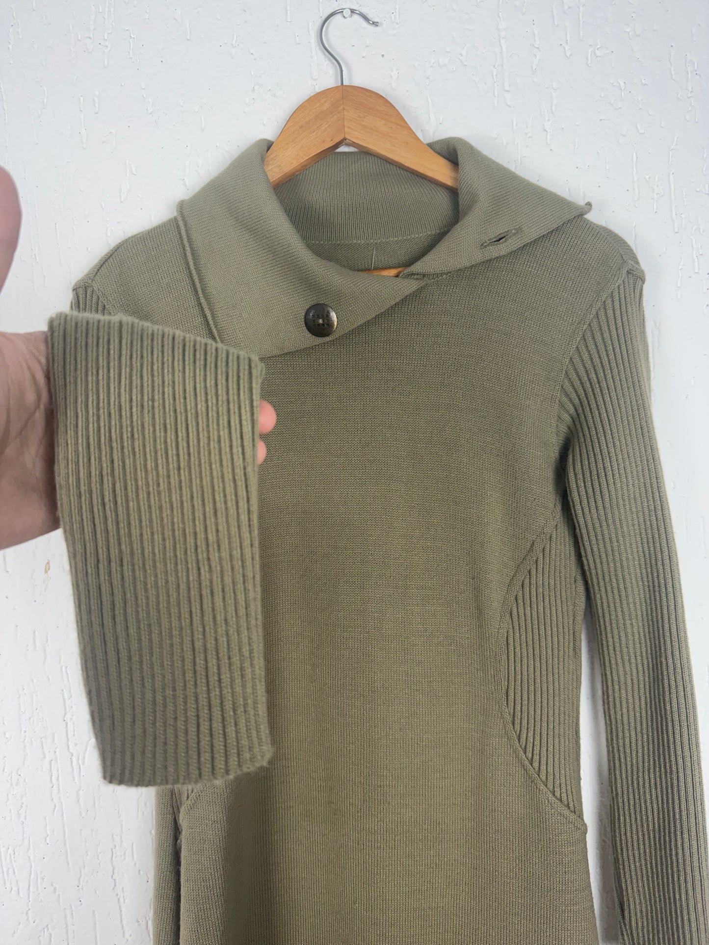 Vestido Tricot Premium Gola Assimétrica