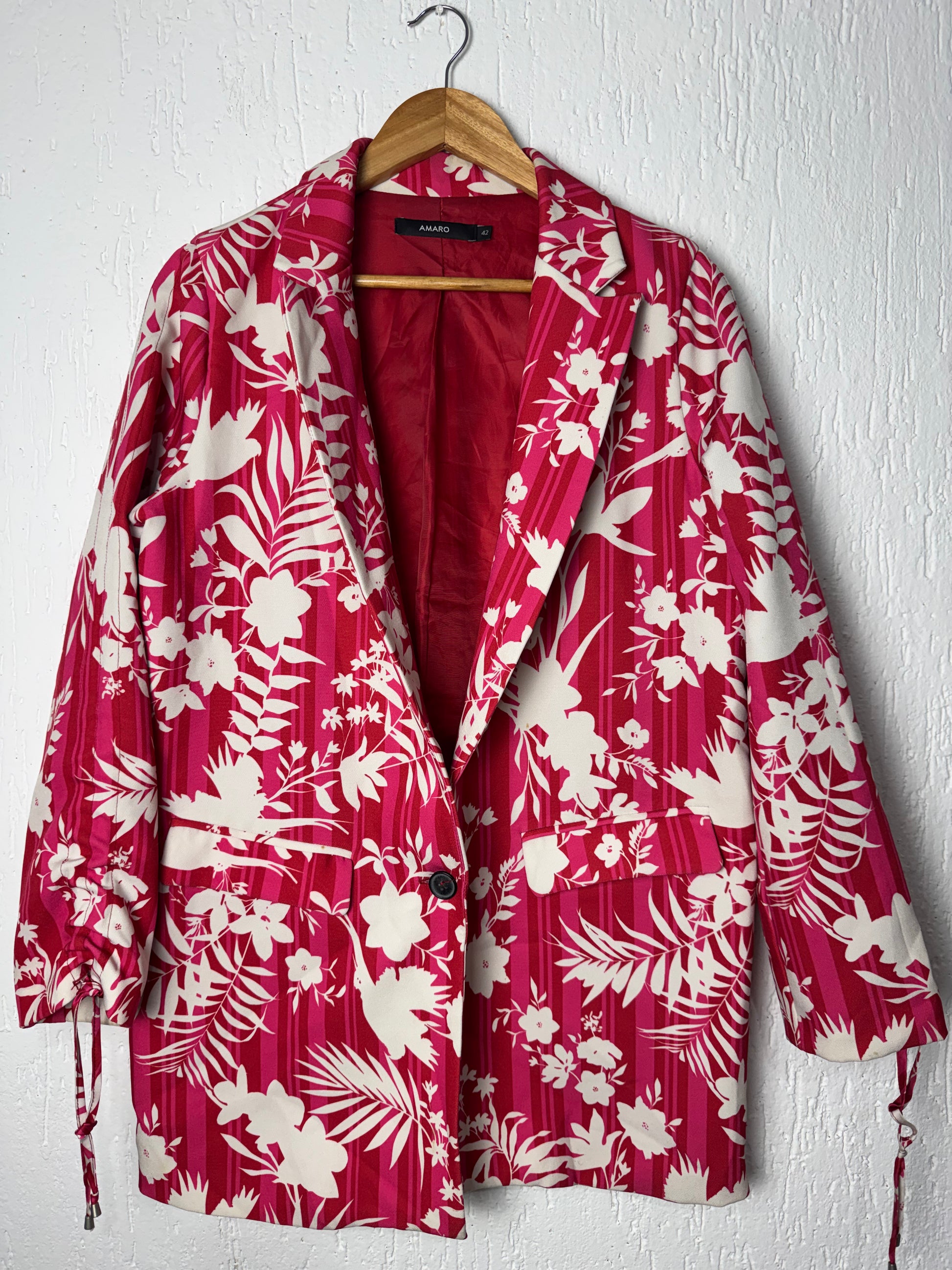 Blazer Floral Tropical Vermelho e Pink