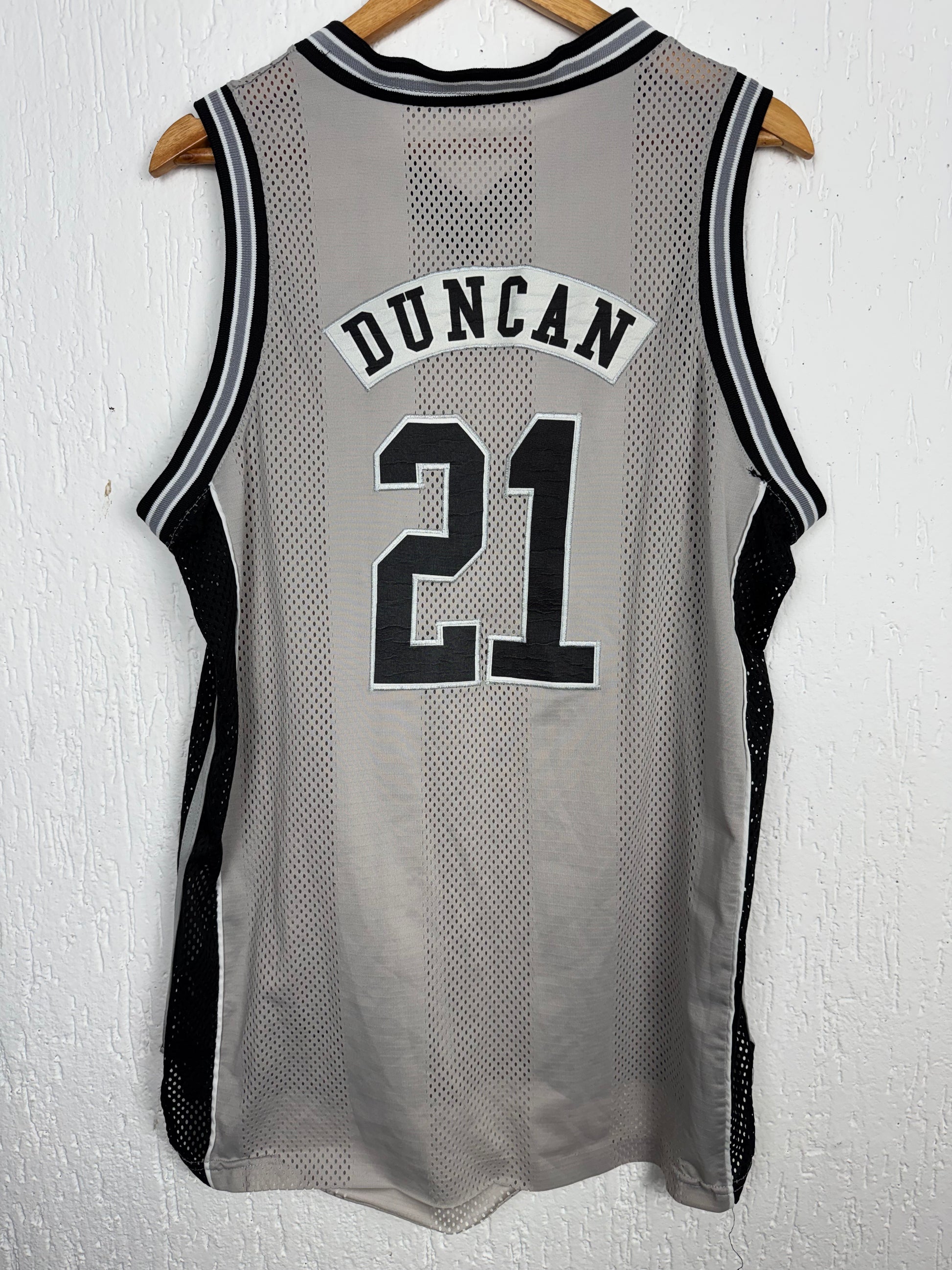Regata NBA Spurs Duncan 21 Cinza