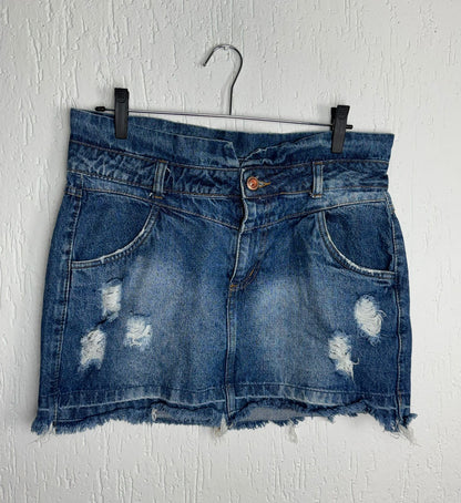 Saia Jeans Feminina Layara Premium com Detalhes Destruídos e Barra Desfiada